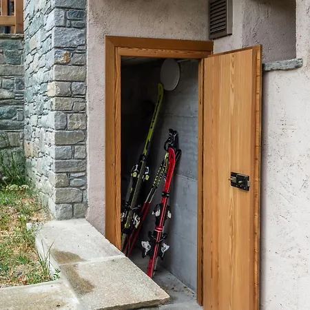 Hellochalet - Pessey - 2 Near Lift With Garden And Mountain View Valtournenche