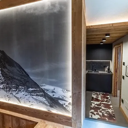 Hellochalet Petit Reins - Alpine Lodge Close To Ski Return Semesterbostad *