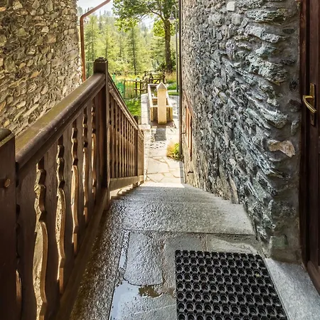 Hellochalet - Pessey - 2 Near Lift With Garden And Mountain View * Valtournenche