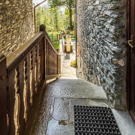 Hellochalet Pessey - Two Alpine With Private Garden In A Restored Mountain Hamlet * Valtournenche