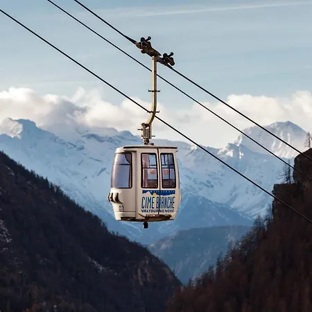 Casa vacanze Hellochalet - Pessey - 2 Near Lift With Garden And Mountain View Valtournenche